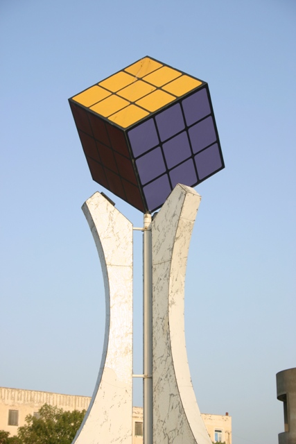 Rubik is a hero here, Türmenisztán
