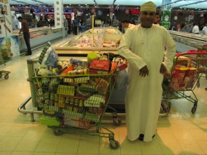 Muscat, consumer sociaty in arabic peninsula