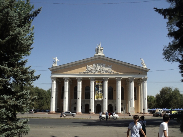 Kirgizisztán, opera, Bishkek