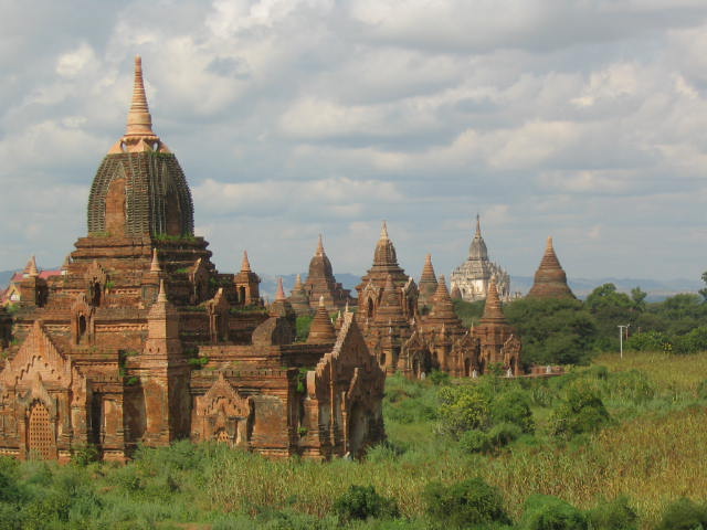 Burma-Bagan ruins