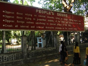 Burma - politikai lozungok az utcán Burma - politikai lozungok az utcán