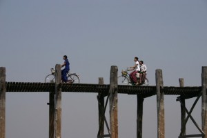 Csada, hogy még ma is áll a fahíd, Mandalay Csada, hogy még ma is áll a fahíd, Mandalay