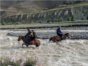Sari Ruth - Mongóliáról vetít