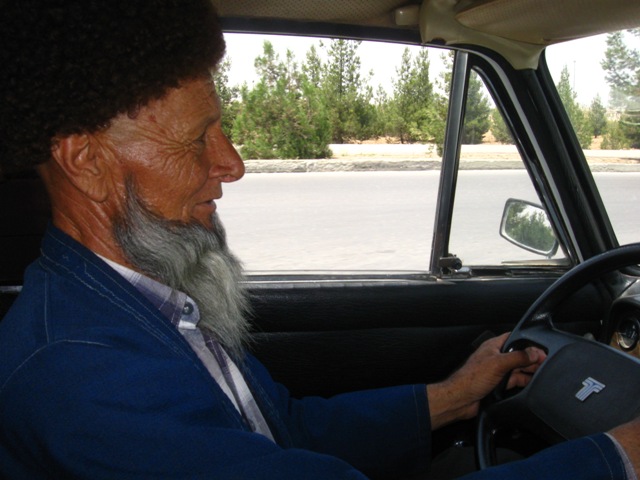 Asgabat, egy autentikus arc vett fel a fővárosig