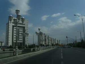 Asgabat, szokjuk a városképet Asgabat, szokjuk a városképet