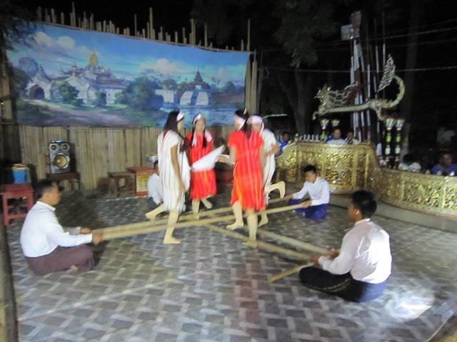 Burma Bagan kulturális show