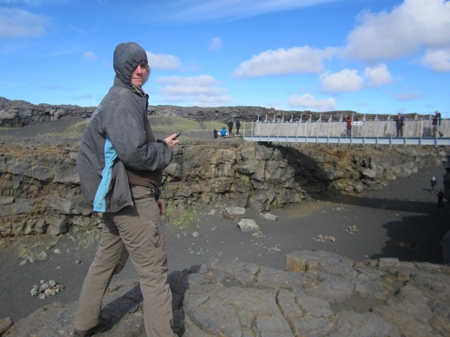 Két földrész híd, Izland