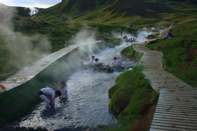 Patakfürdő, Izland