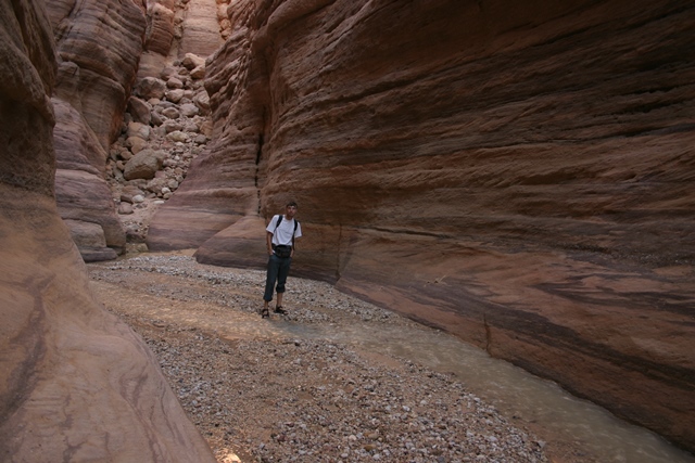 Jordánia, Holt tenger kanyonok