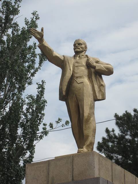 07-kirgiz-330