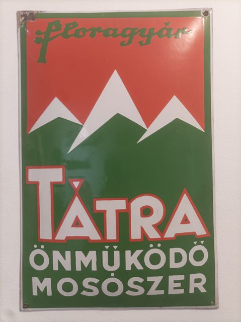 Vendéglátóipari múzeum cégérek